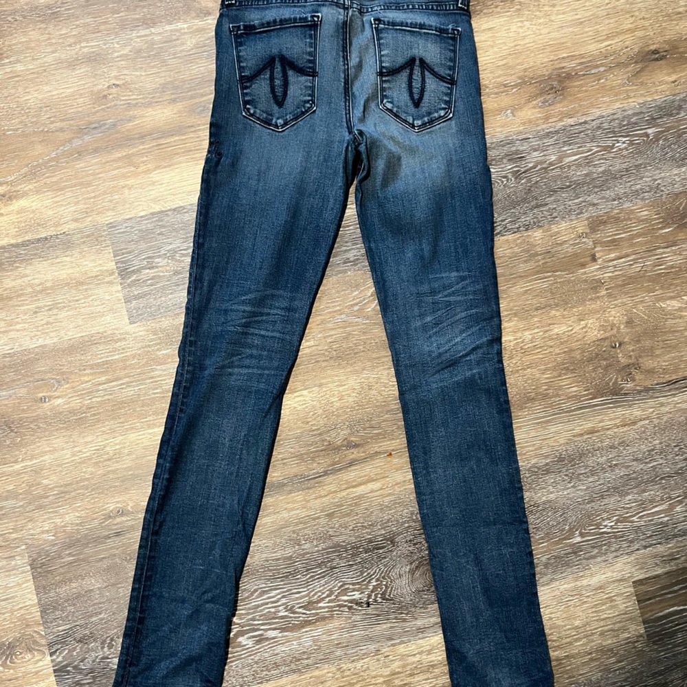 Level 99 skinny jeans size 27